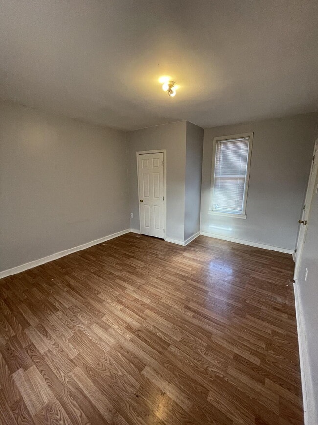 Photo - 456 Woodlane Ave Unit 2