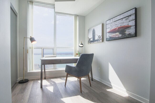 Photo - 208 Queens Quay W Unit ID1031288P