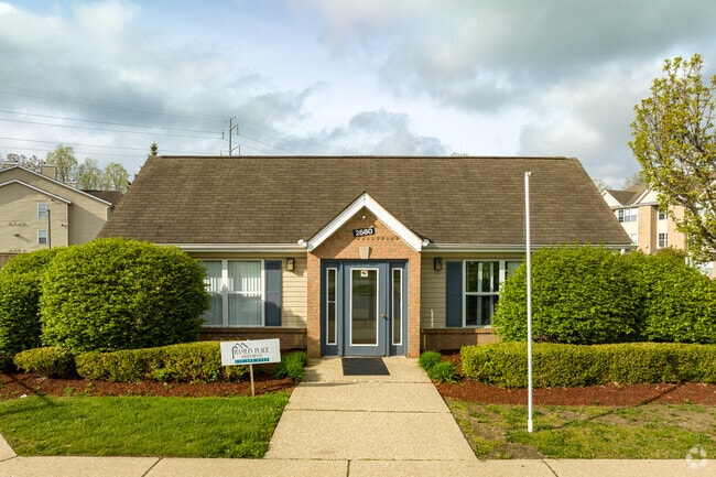 Photo - Hamlin Place Estates