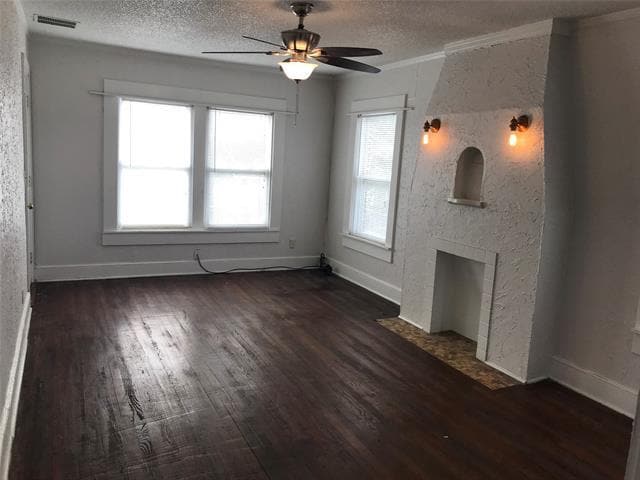 Photo - 813 W Eighth St Unit 2