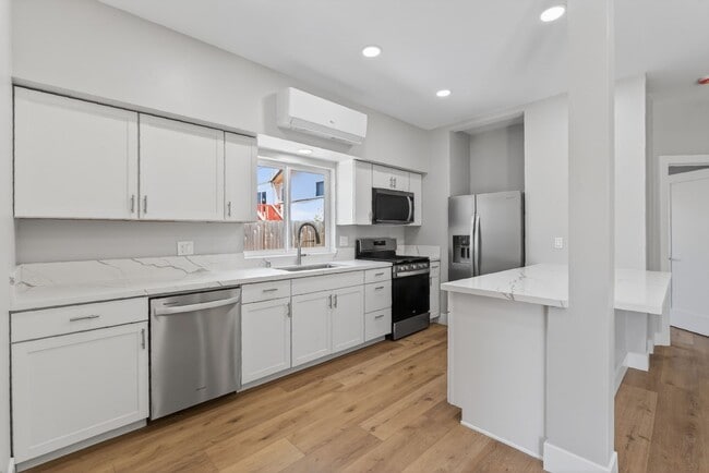 Photo - 1520 Independence Way Unit 3