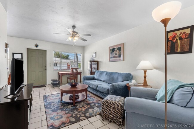 Photo - 3160 Lake Osborne Dr Unit Bldg 6  206
