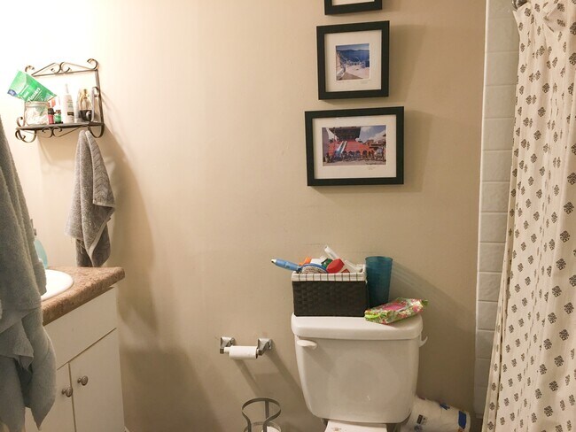 Photo - 1111 S Rogers St Unit 1111