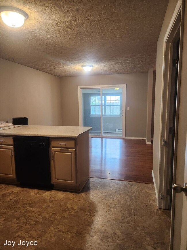 3 br, 2 bath House 307 W Hunter Rental For Rent in Nixa, MO