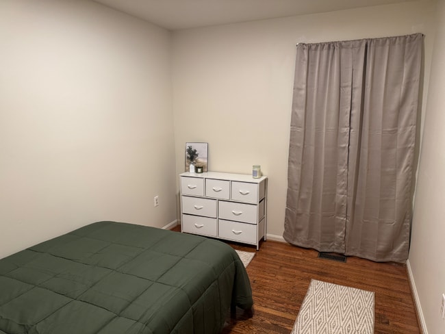 Building Photo - 2014 Ritchie Rd Rental