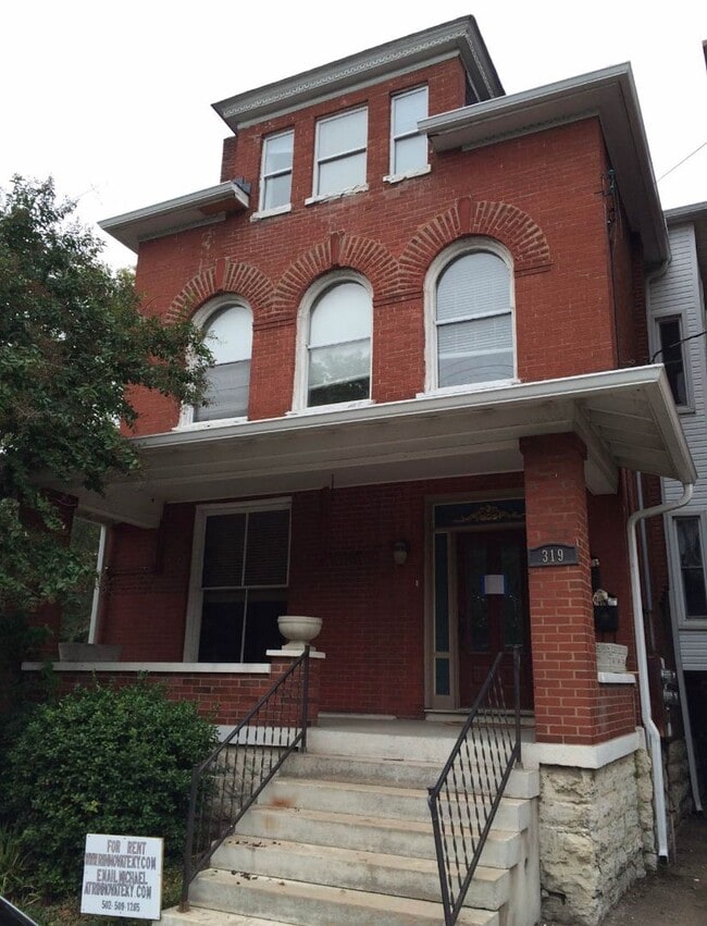 Building Photo - 319 Unit 1