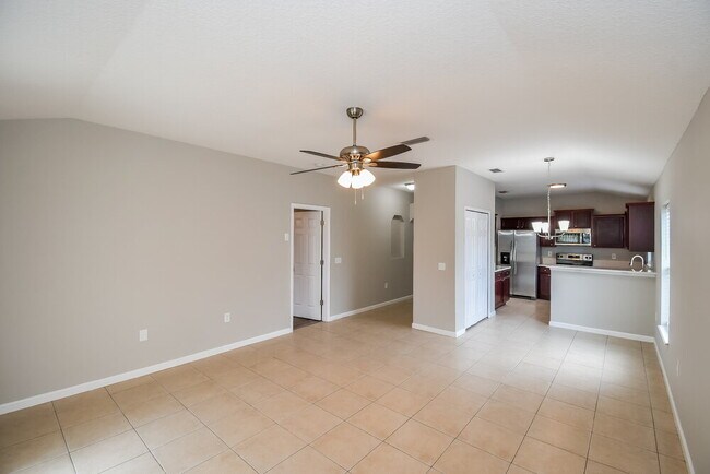Photo - 5107 Johnson Creek Dr