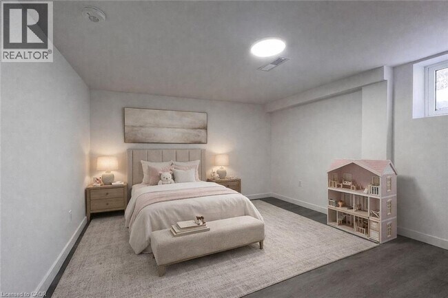 Photo - 168 FIFTH Avenue Unit# 2