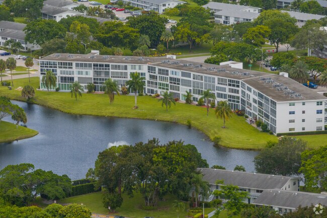 4006 Oakridge a - Oakridge Condominiums