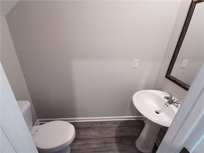 Photo - 4616 Waxwing St