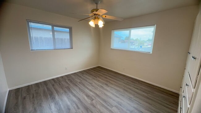 Photo - Manteca Home - 3 bedroom 1.5 bathroom