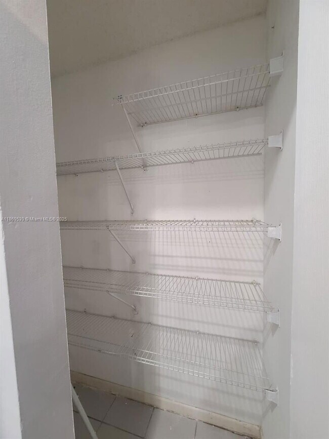 Photo - 305 NW 109th Ave