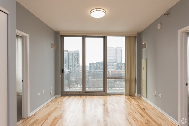 Building Photo - 1 E 8th St Unit 1003 Rental