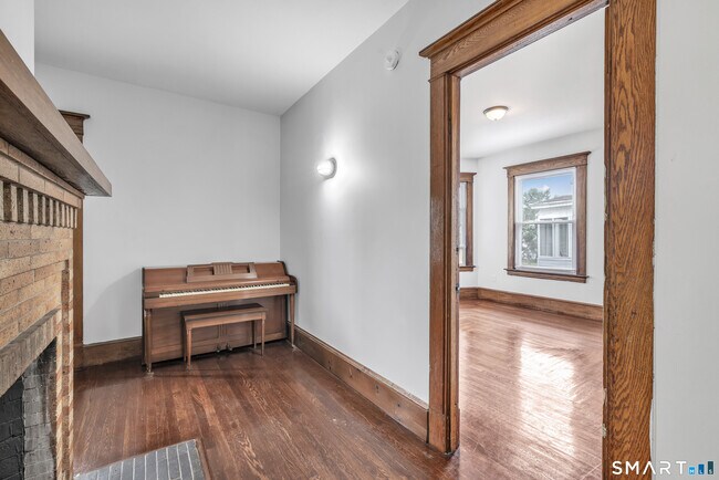 Photo - 66 Brownell St Unit 2C