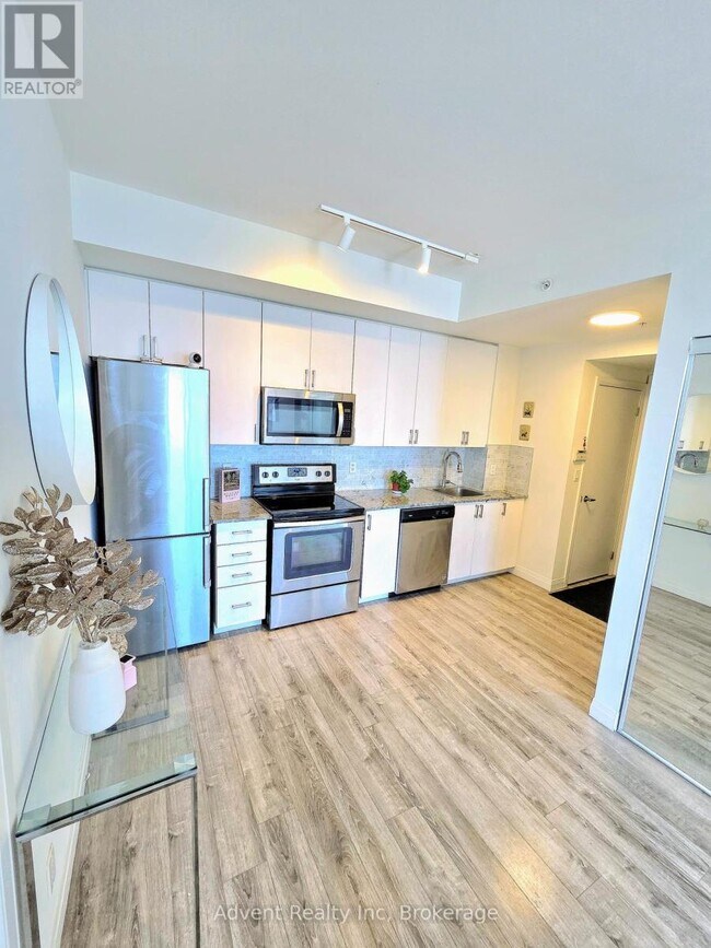 Photo - 22 E Haven Dr Unit 1113