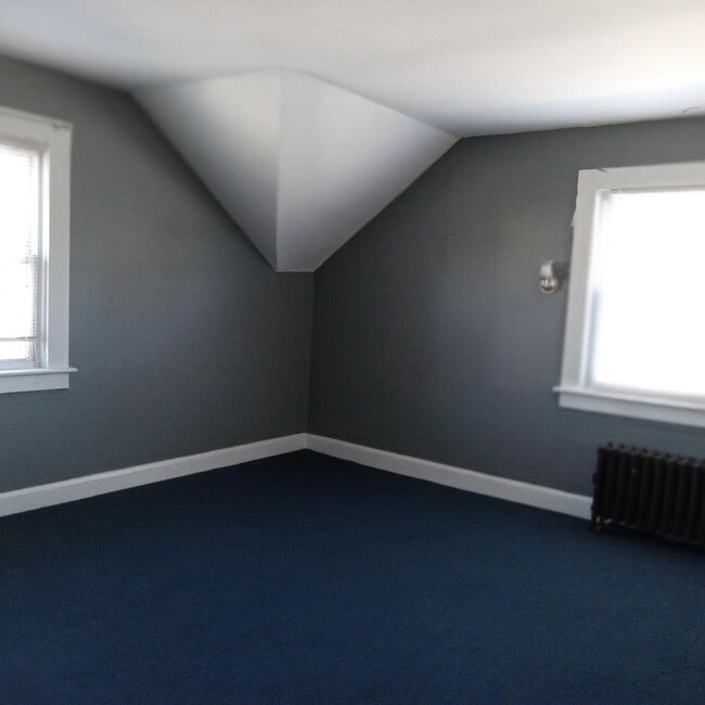 Photo - 25 Pecks Rd Unit Pecks