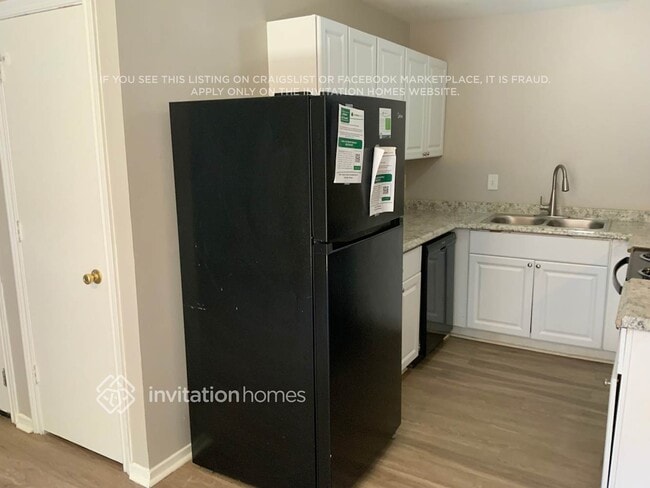 Photo - 429 Casie Ct