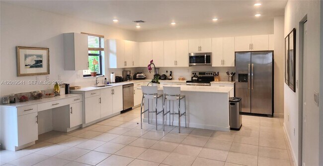 24400 SW 119th Pl