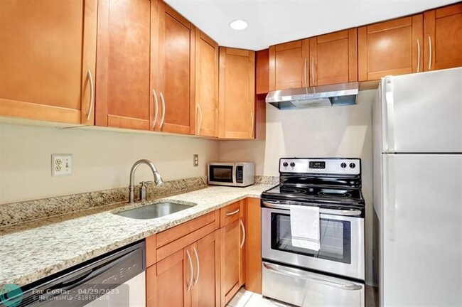 Photo - 606 NW 13th St Condo Unit 0160