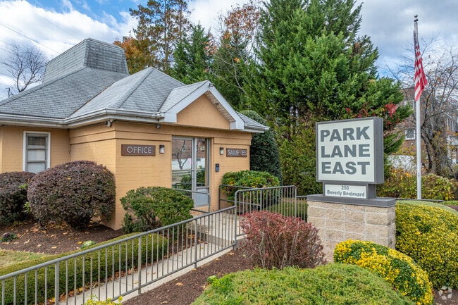 Park Lane East