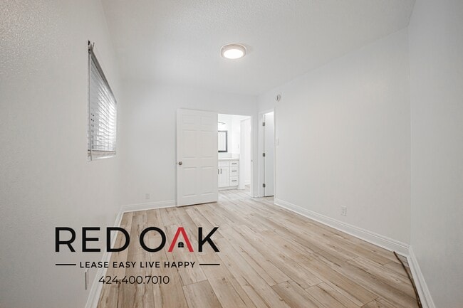 Photo - 12460 Lakewood Blvd Unidad 16