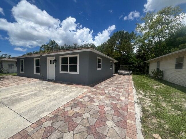 Photo - 12113 Fuller Ln