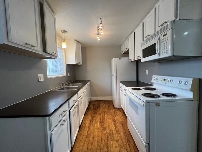 Photo - Ponderosa1104 (KC-KS) Unit Ponderosa1104#5