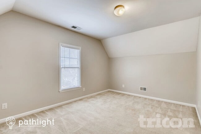 Photo - 567 Blackberry Run Trail