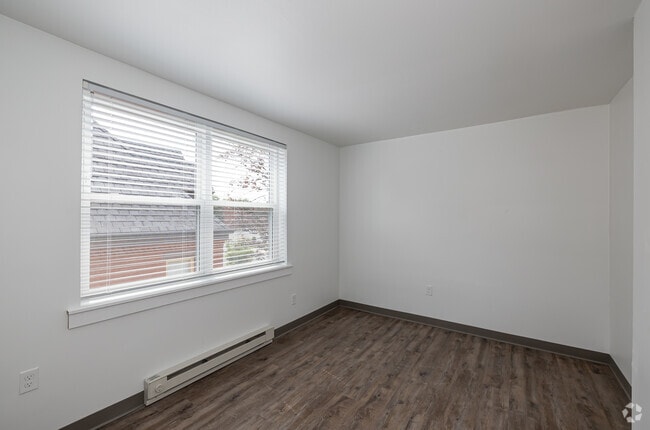 1BR, 1BA - Bedroom