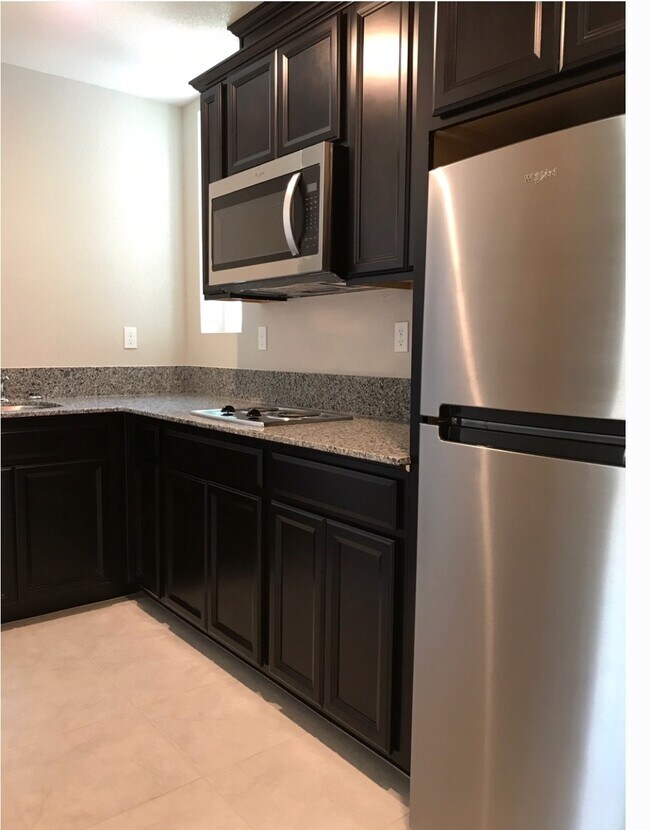 552 Deb Corallo Ter Unit 554 Deb Corallo Terrace, Rental House Rental