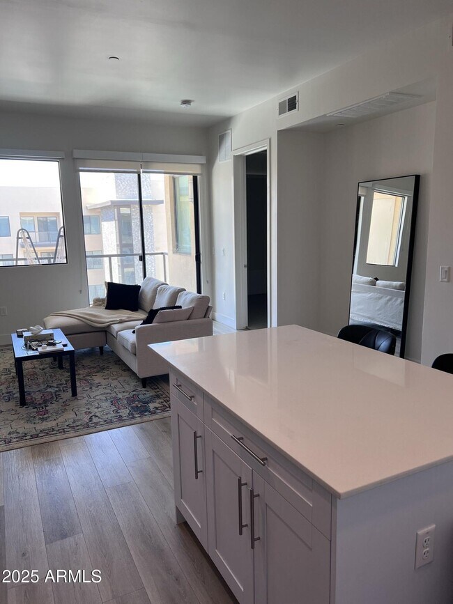 Photo - 7300 E Earll Dr Unidad 4013