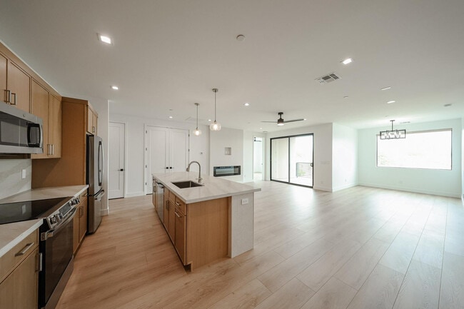 Photo - 15006 N Ivory Dr Unit 204
