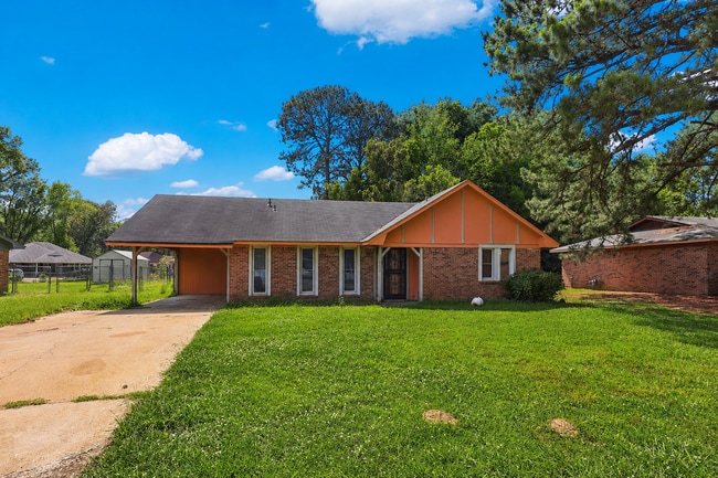 Photo - 6513 Abraham Lincoln Dr