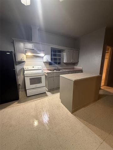 Building Photo - 609 Elwayne Ave