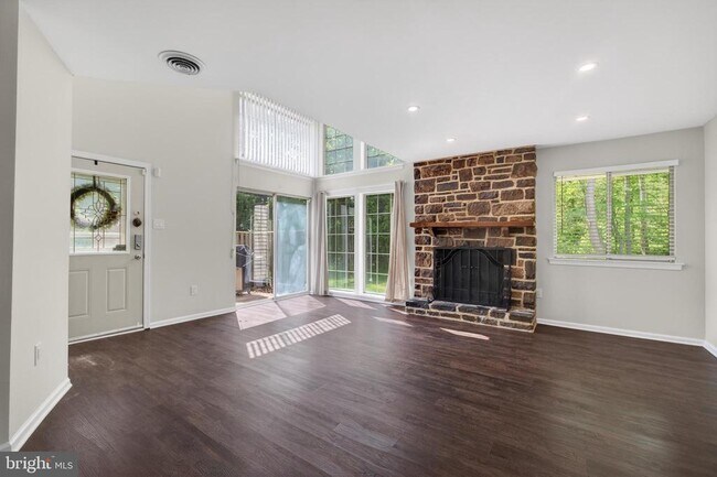 Photo - 31 Brookside Ct