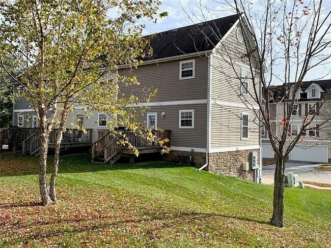 Photo - 1724 30th Ln