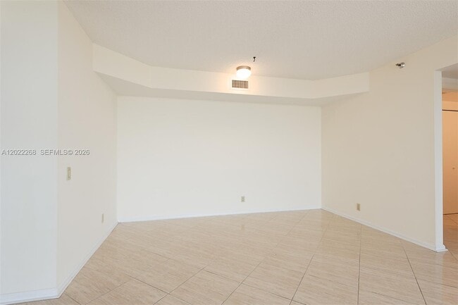Photo - 3610 Yacht Club Dr Unit 511