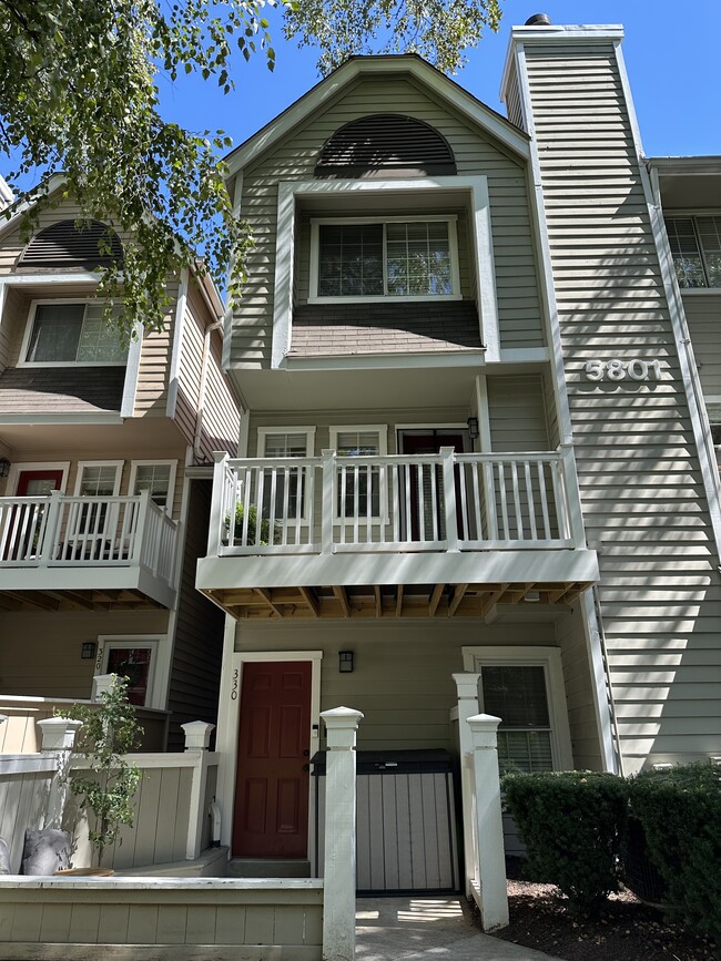 Unit Entrance (balcony & 2nd floor) - 5801 Inman Park Cir Unit #330