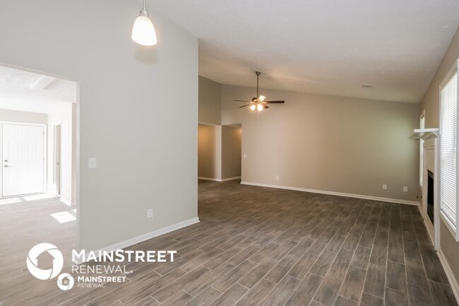 Photo - 65 Burdell Dr