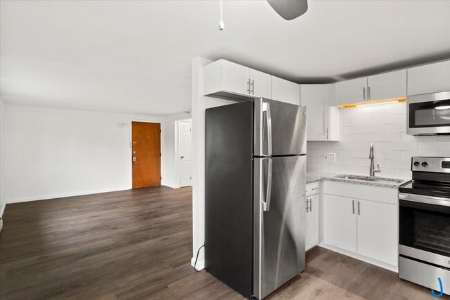 Burke Crest Apartments