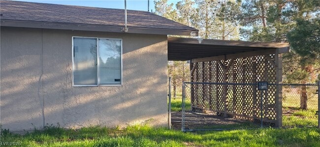 Photo - 3000 McGraw Rd