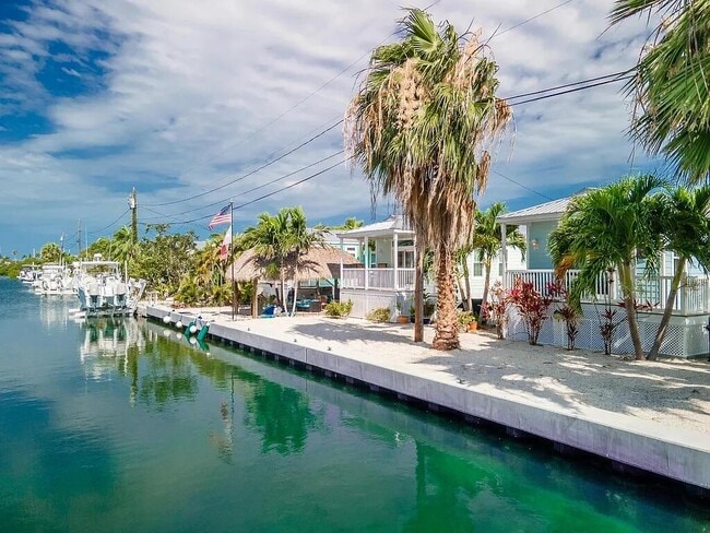 Photo - 5031 5th Ave