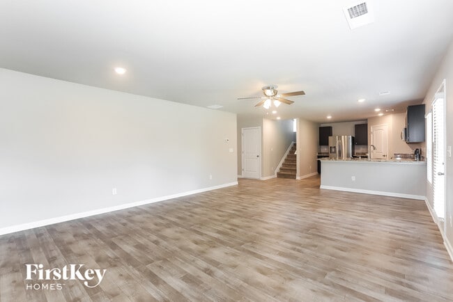 Photo - 52 Overlook Rd