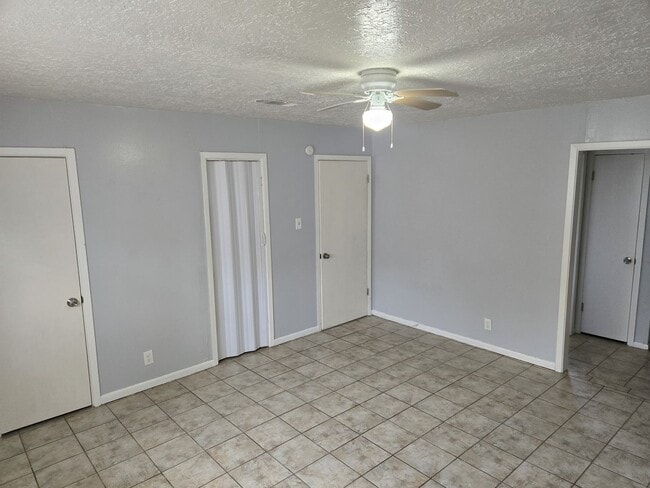 Photo - 5270 Wildwood Dr