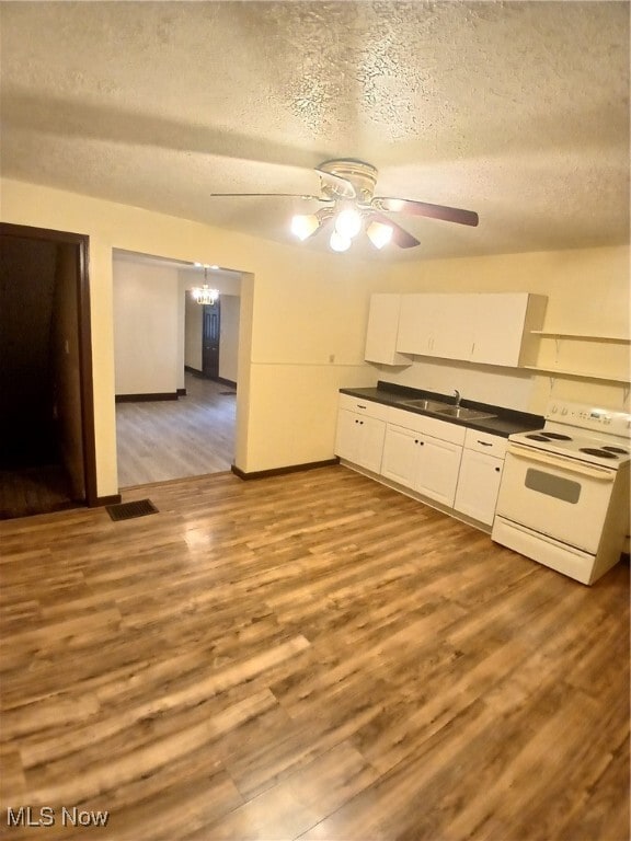 Photo - 809 Lakewood Ave