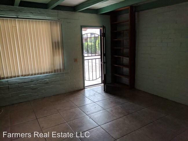 Photo - 3423 E Flower St