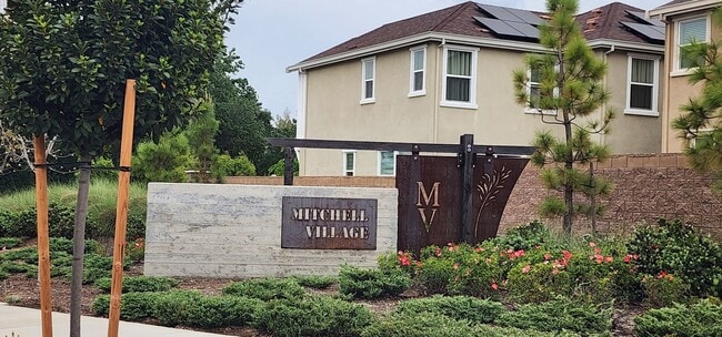 Photo - Newer Centrally Located Beauty!