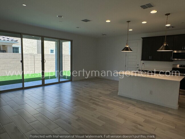 Photo - 644 S Heron Ln