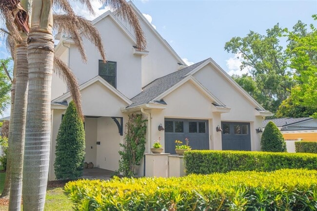 1420 Magnolia Ave