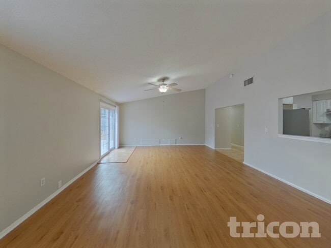 Photo - 2821 Honey Bear Ct